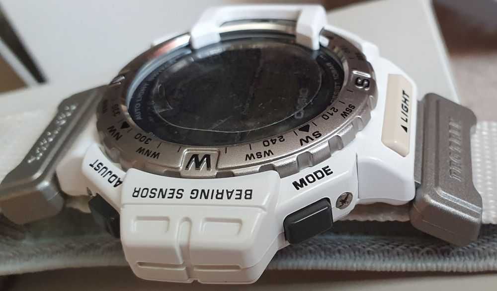 Zegarek Casio PRT-40 ProTrek barometr altimetr termometr kompas