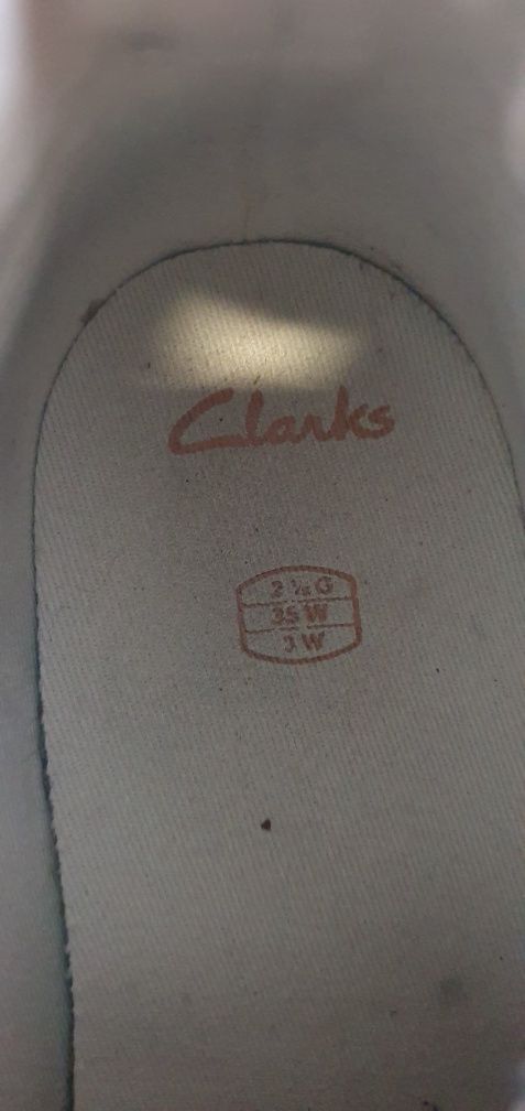 Buty dziecięce Clarks rozm 35