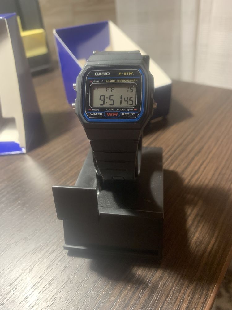 Годинник Casio F-91 W