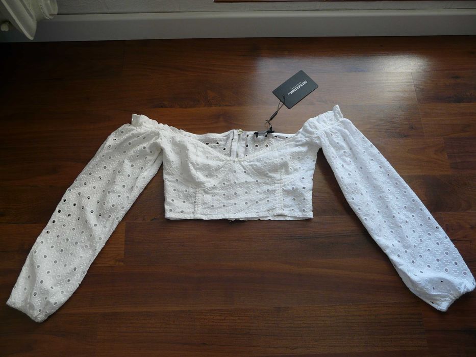 Biała bluzka hiszpanka z opuszczonymi ramionami crop top nowa 38M PLT