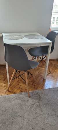 Krzesła i stolik 70x70 biały ikea