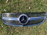 Решетка радиатора V-Class W447 14-19г.Diamond Silver с камерой