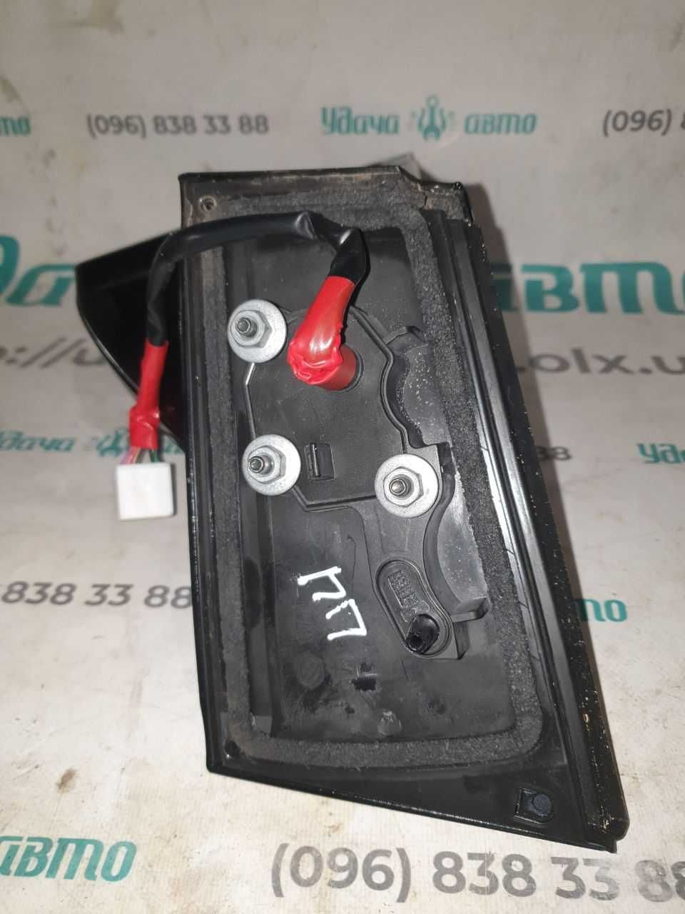 Дзеркало бічне праве Toyota Prius 50 16-6 пінів мертві зони BSM чорне