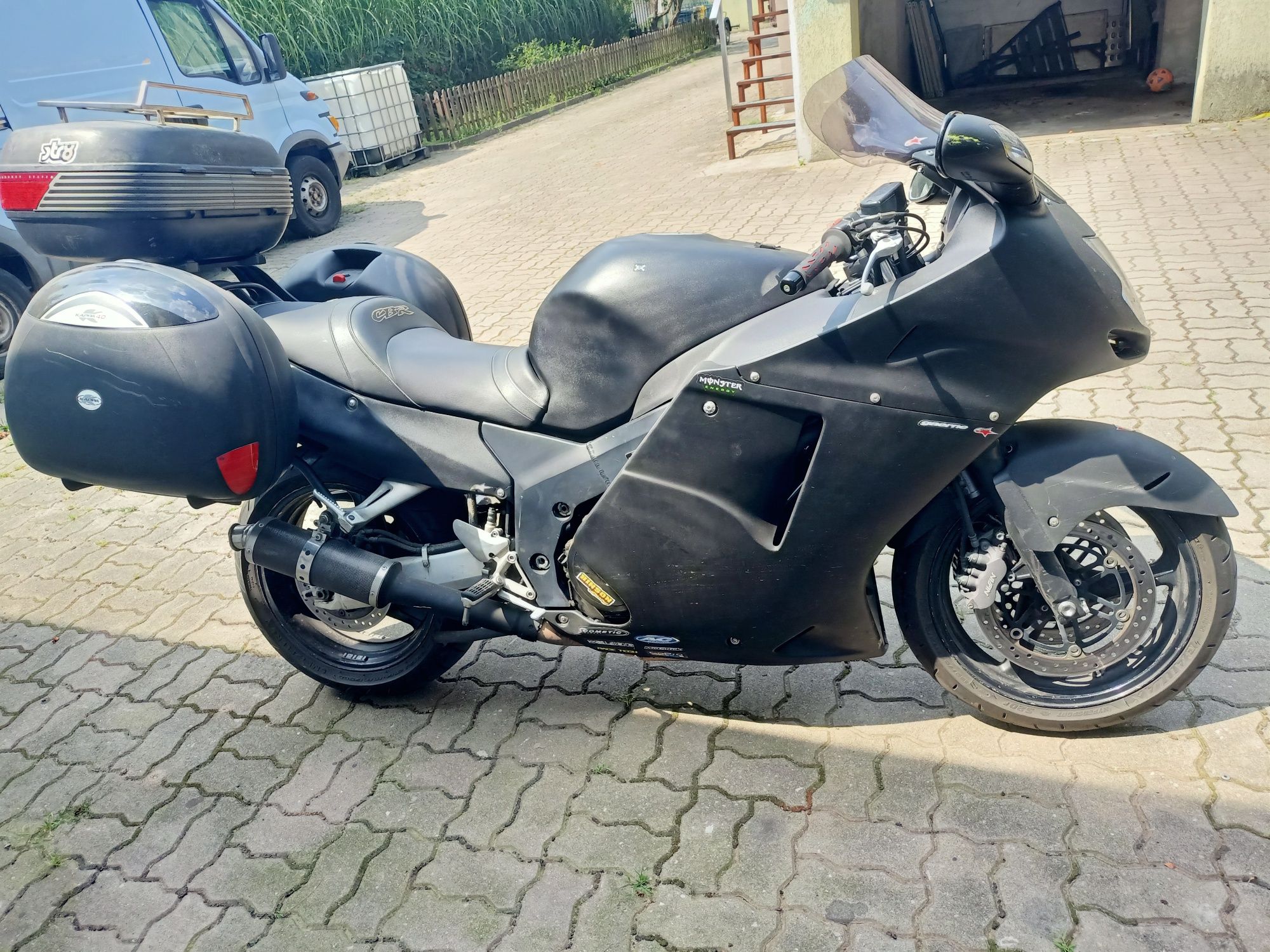 Honda CBR 1100 XX 1100xx cbr1100xx tanio transport Łódź