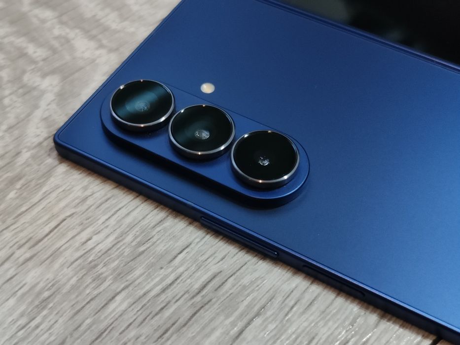 Samsung Galaxy Z Fold7 512GB Blue. Stan idealny. Bogaty zestaw!