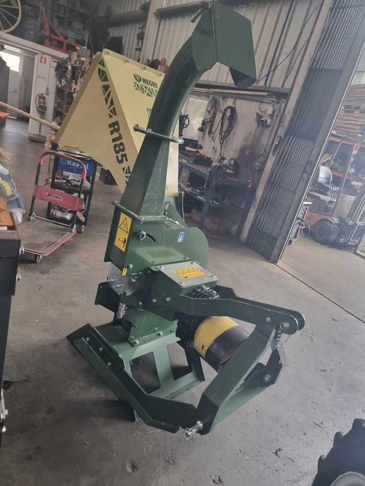 Biotriturador para trator NEGRI R185 T NOVO