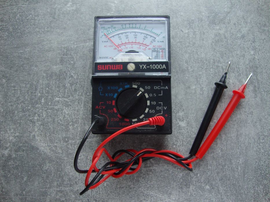 Multimetr analogowy tester rezystancji miernik napięcia YX-1000A