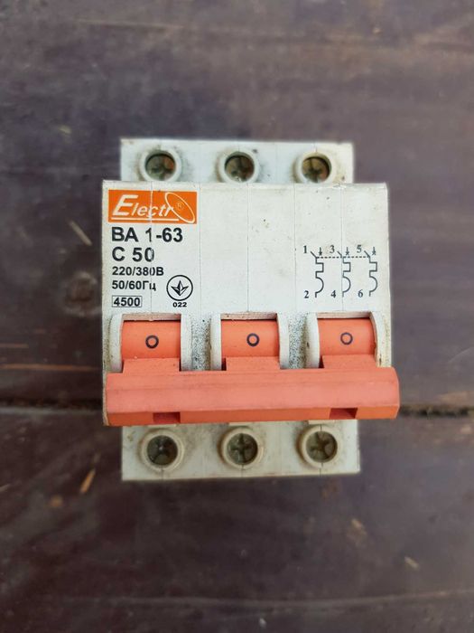 Автоматический выключатель 3Р 50А тип С