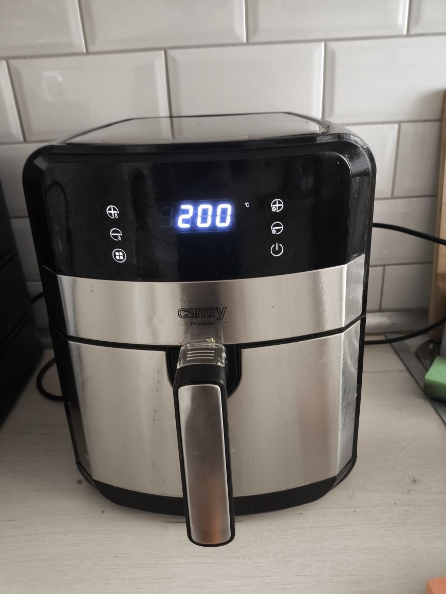 Frytkownica Camry, 5L + Ekspres nescafe dolce Gusto