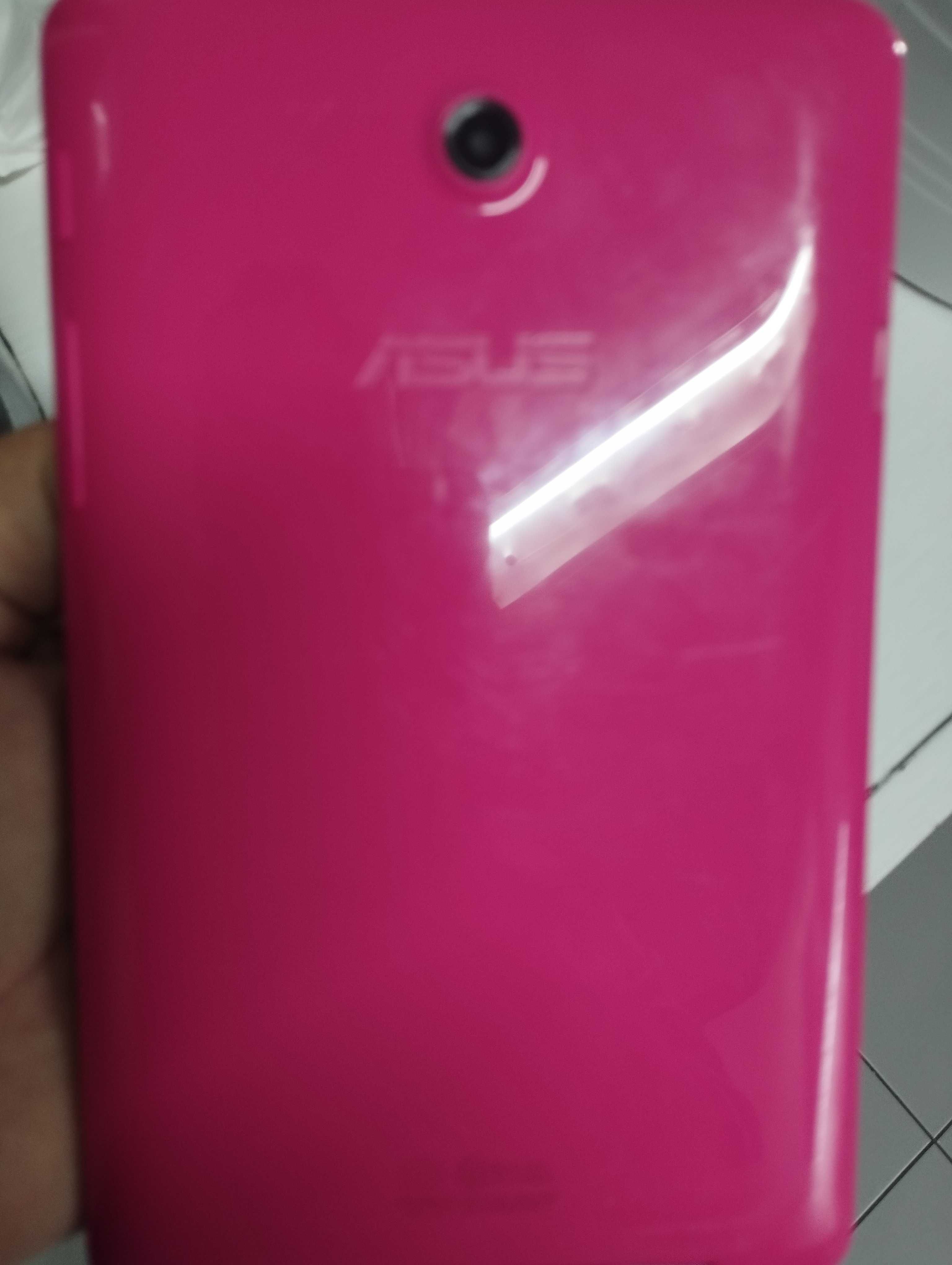 Tablet ASUS cor de rosa