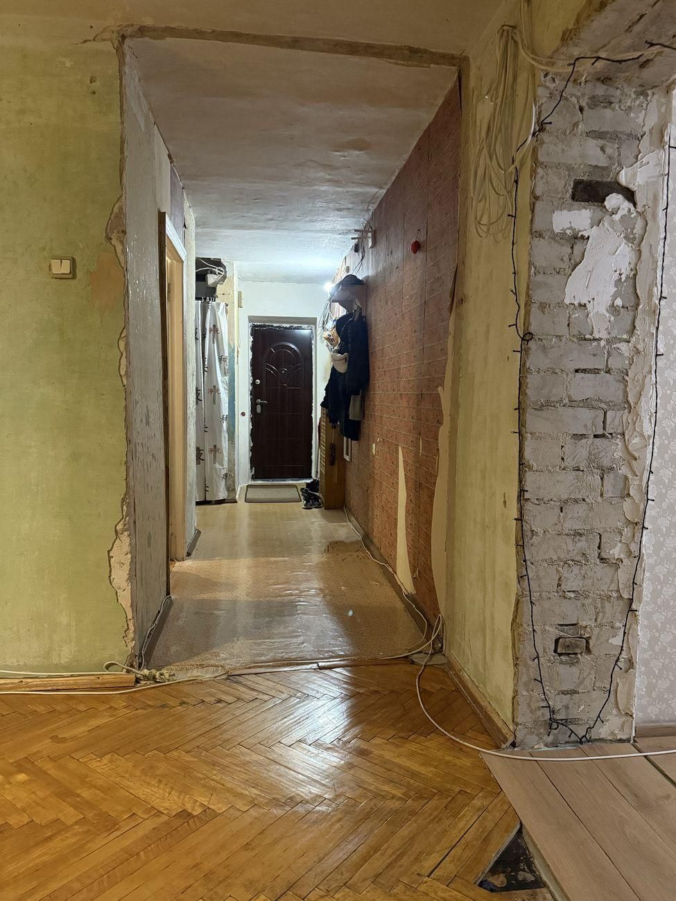 Продам 3кім. квартиру, вул.Марії Лагунової,Центр,м.Бровари SL
