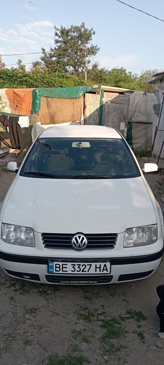 Volkswagen BORA 2002