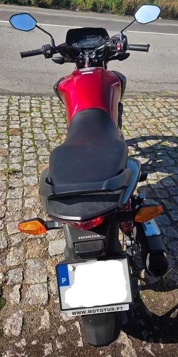 Honda CB125F — Apenas 50 km! Como nova!