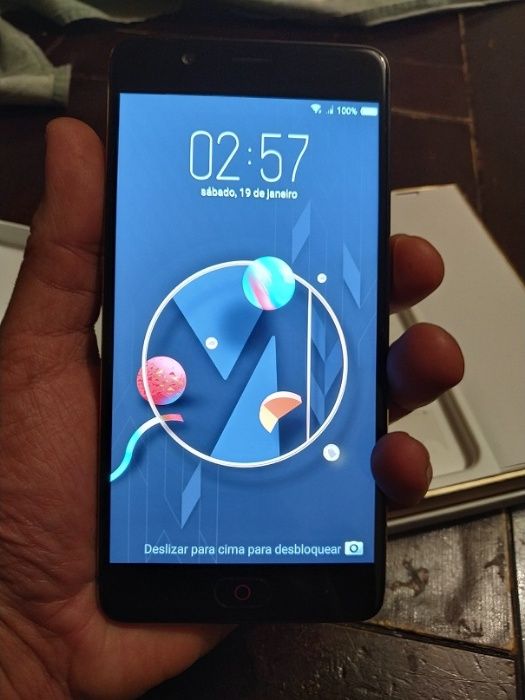 Smartphone ZTE Nubia M2