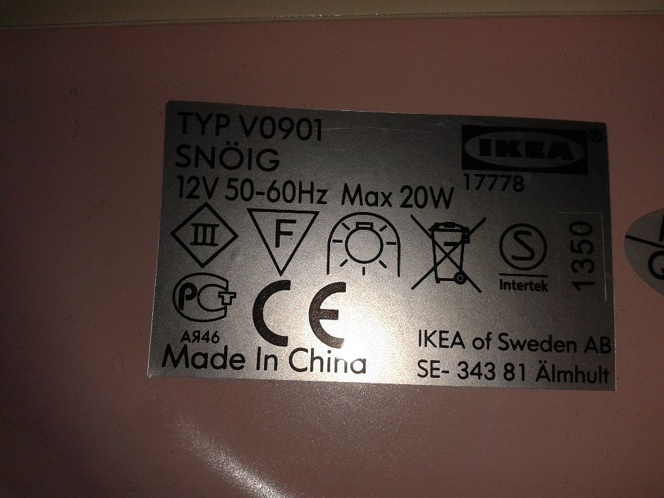 Candeeiro de parede rosa SNOIG/FUBBLA IKEA