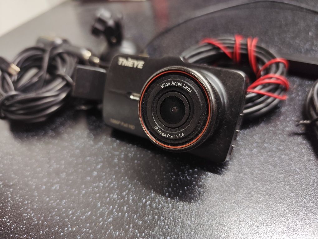 Відеореєстратор ThiEYE з камерою заднього Carbox 5R Dash Cam Real 1080