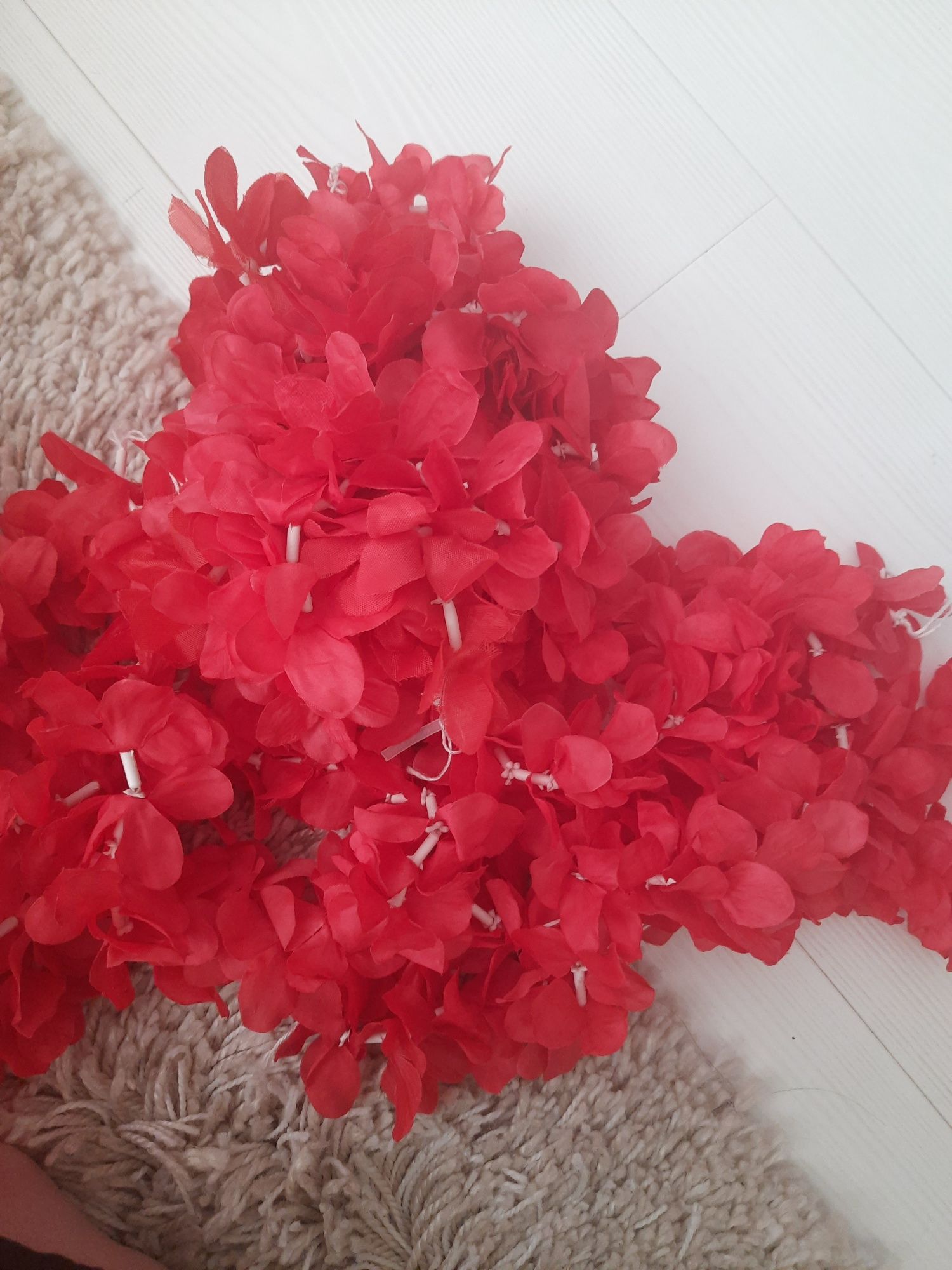 Sztuczne kwiaty wisteria bluszcz inne