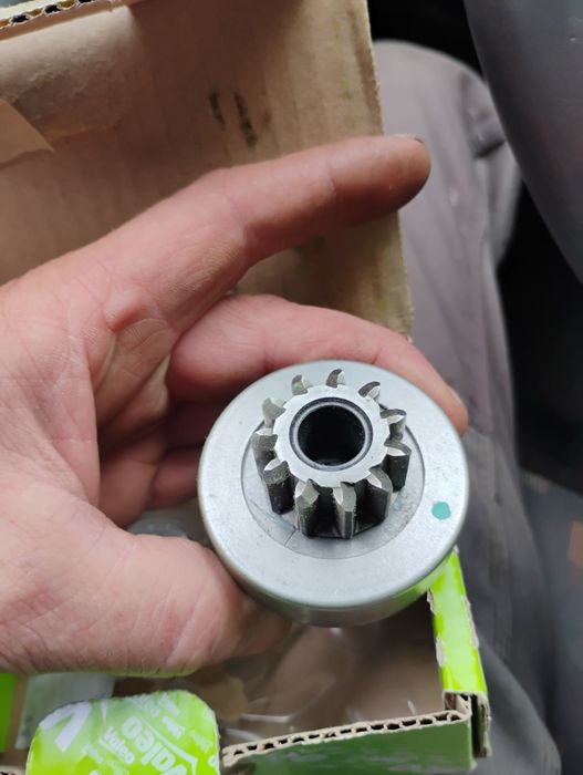 Nowy bendiks do rozruszników Mercedes 2,2 CDI Valeo