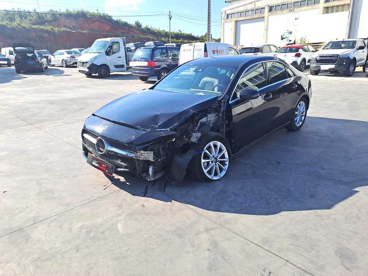 Mercedes-Benz A 180 Limousine d Aut., 2019