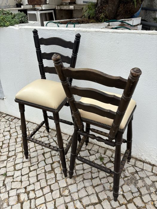 2 Cadeiras de bar vintage madeira maciça