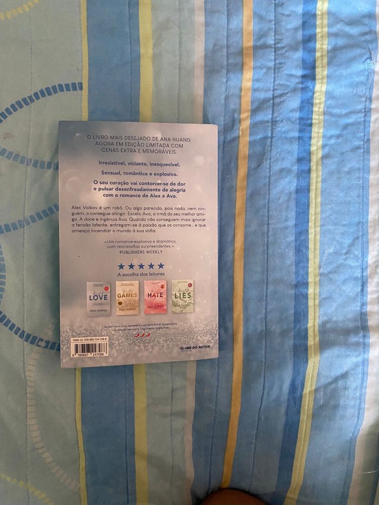Verios livros cono novos