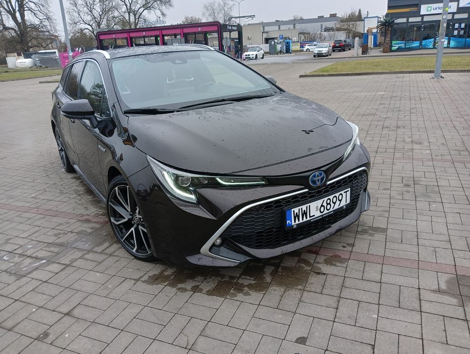 Toyota Corolla 2.0 Hybrid executive