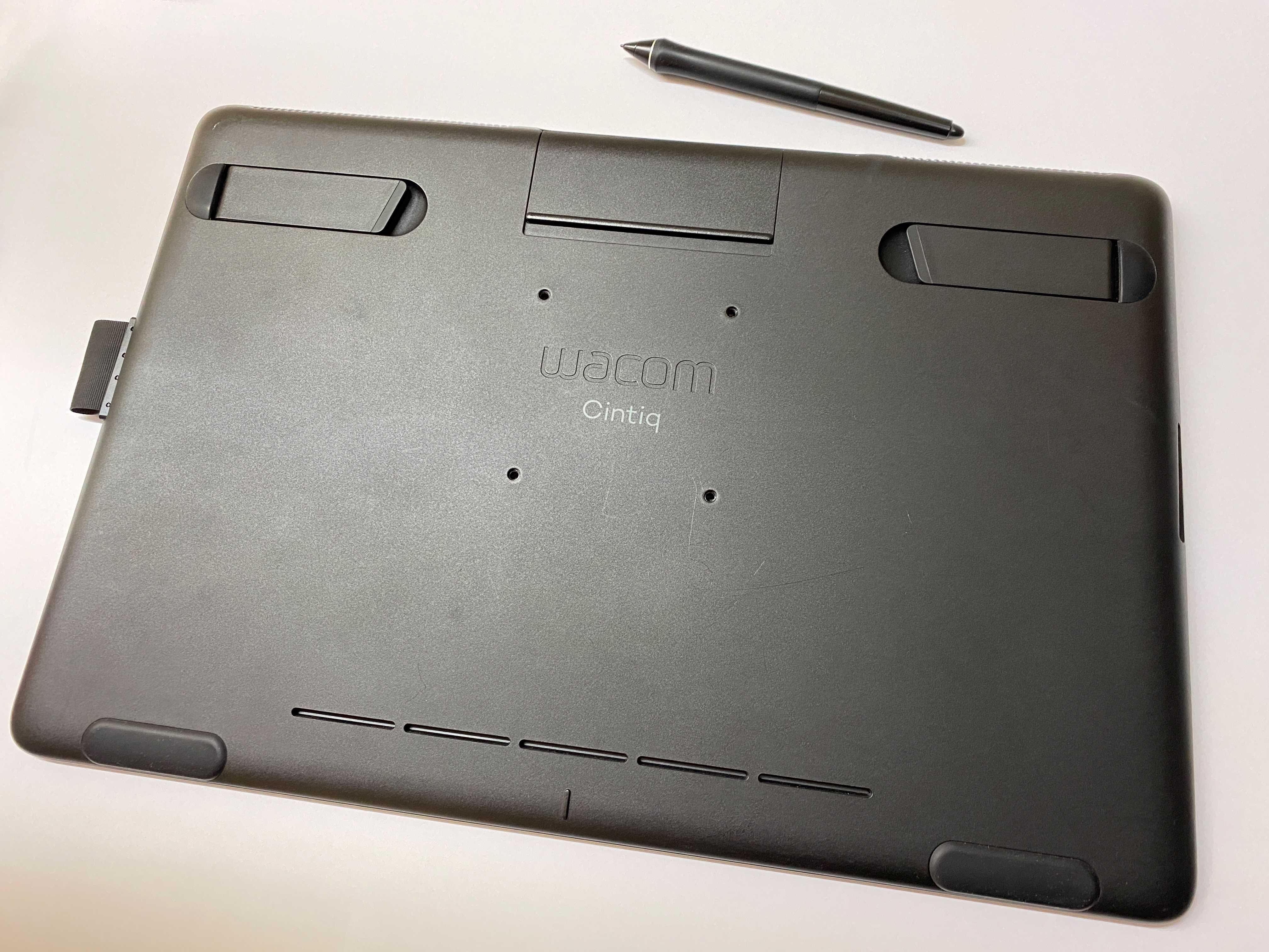 Продам Wacom Cintiq 16 (DTK1660)