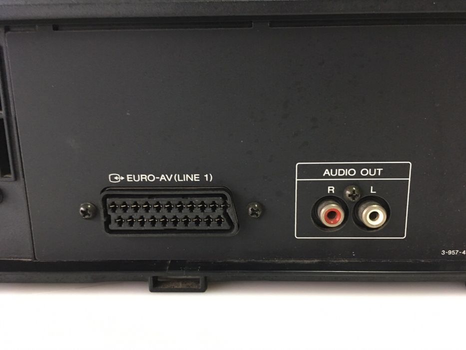 Video Gravador VHS Sony com comando