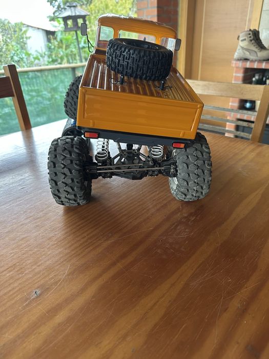 Tamiya Crawler Mercedes Unimog