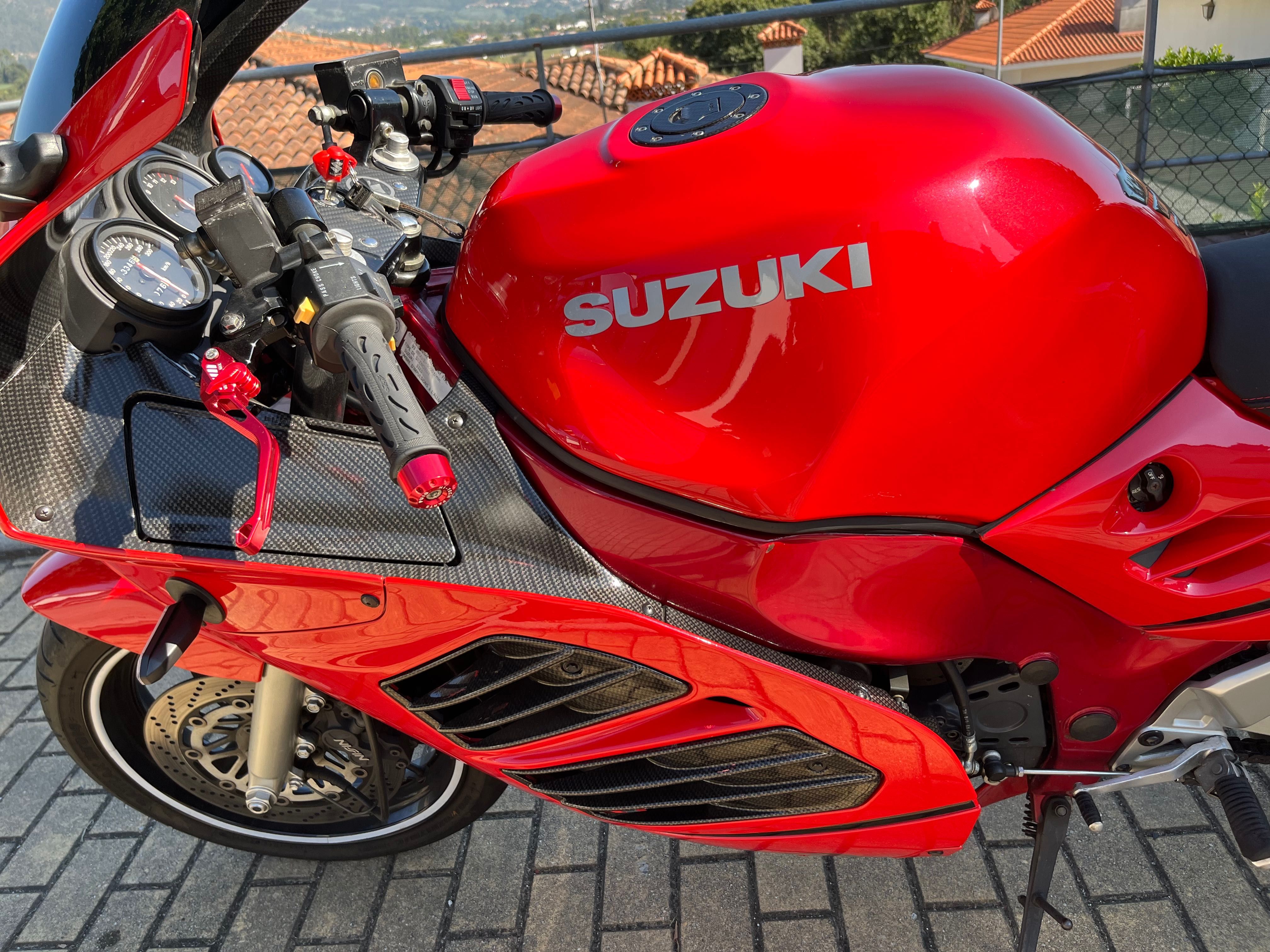 Suzuki RF900R Clássica novo valor até dia  9/5