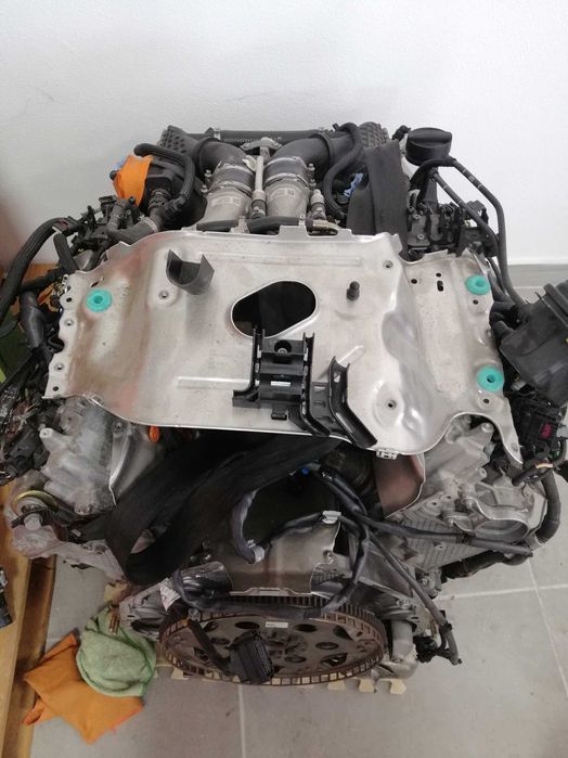 Motor bmw m5 s63b44b