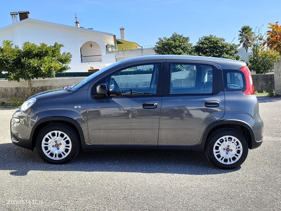 Fiat Panda Hybride como novo