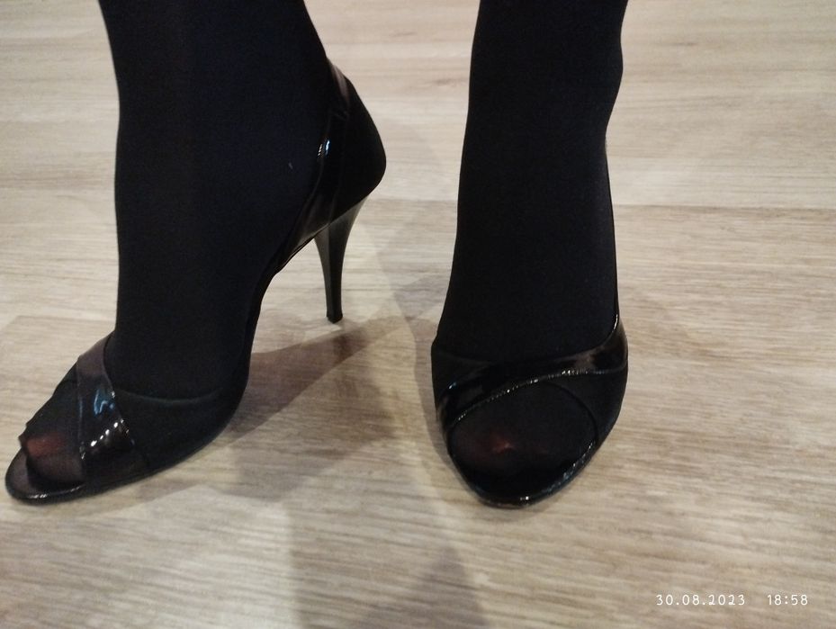 Szpilki Gino Rossi r. 38