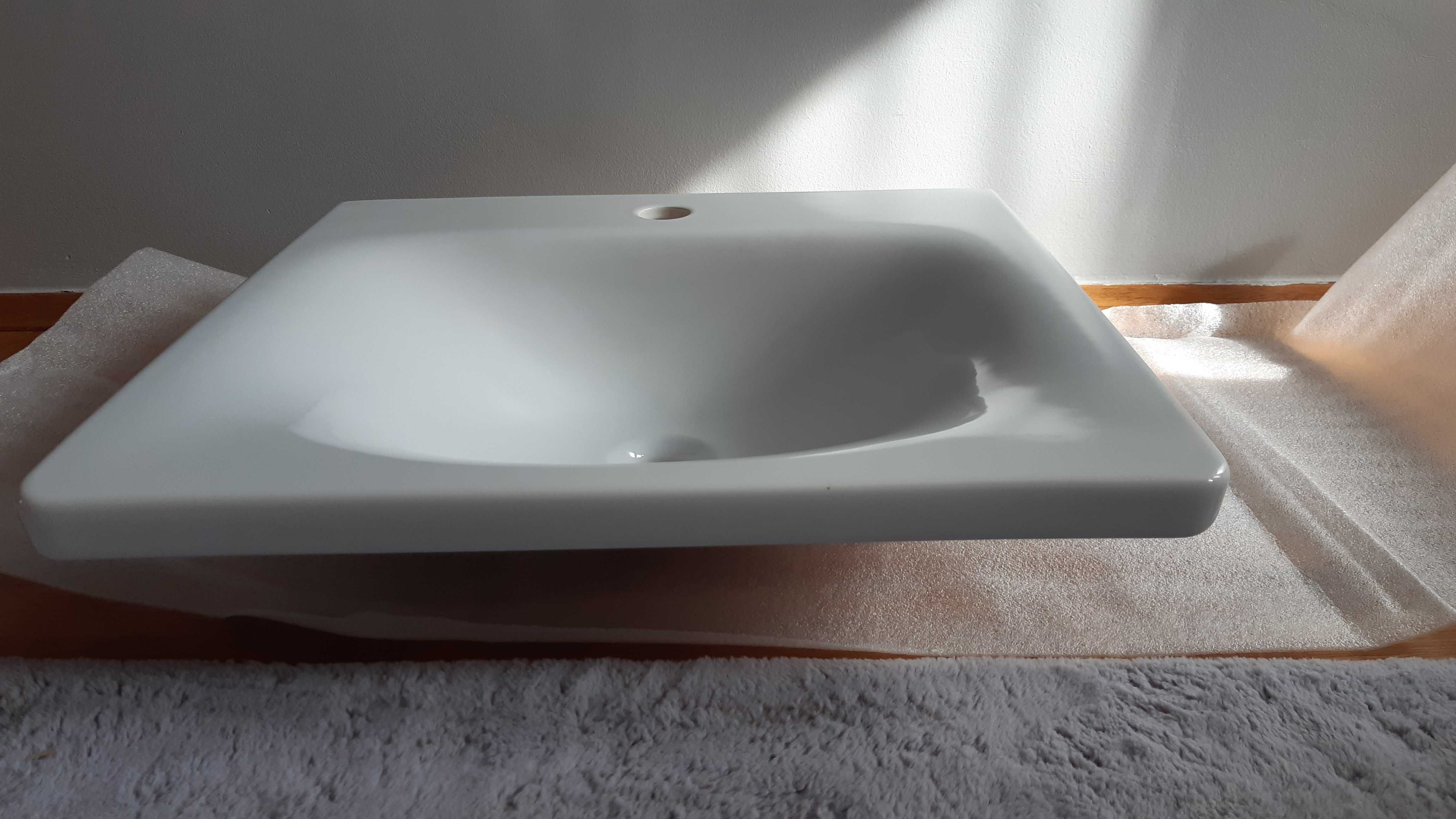 Umywalka meblowa biała prostokątna Ravak