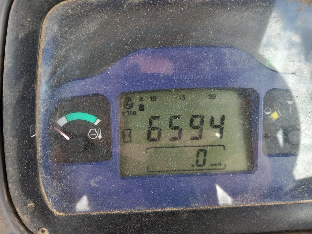 Trator NEW Holland TN75V