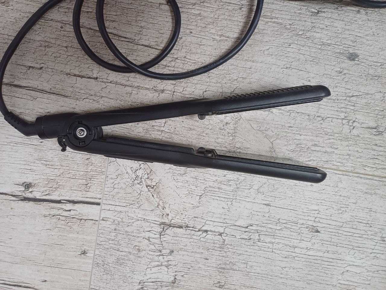 Утюжок, керамический выпрямитель волос Remington s1032