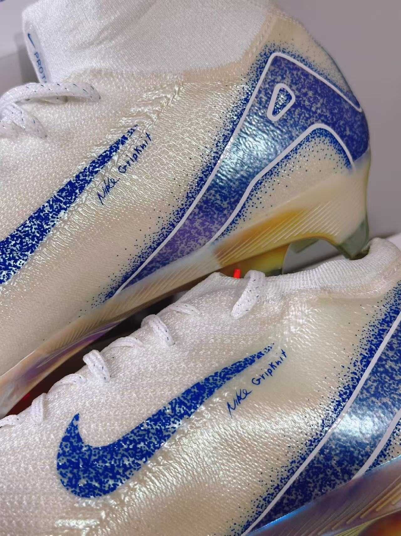 Nike Low Top Assassin 16 R.45
