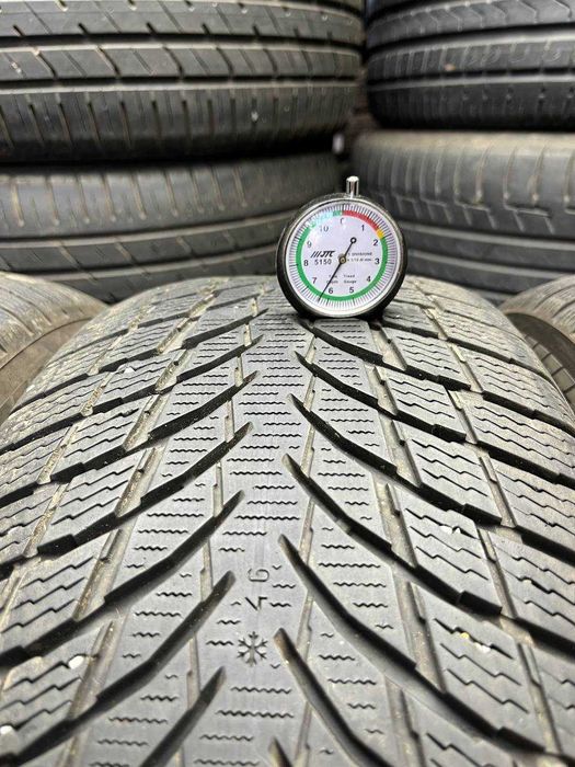 235/55 R17 Nokian комплект зима