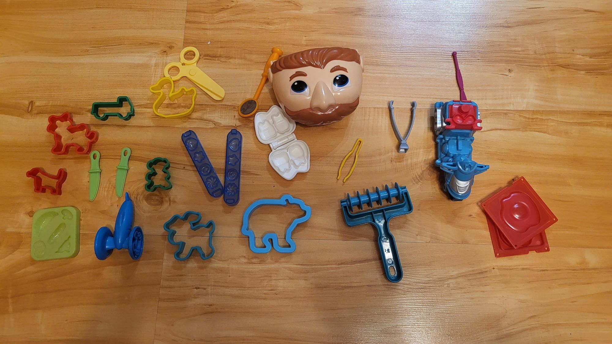 Zestaw dentysta Play Dough plus gratisy