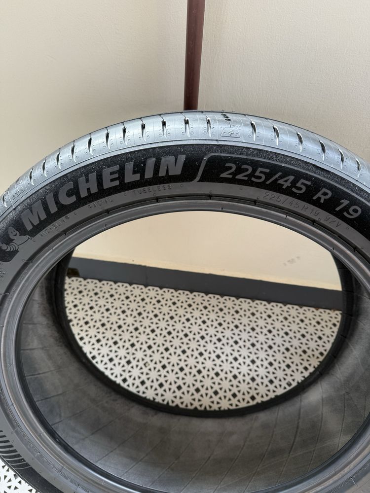 Nowe opony Michelin ePrimacy2  225/45/19  4 sztuki
