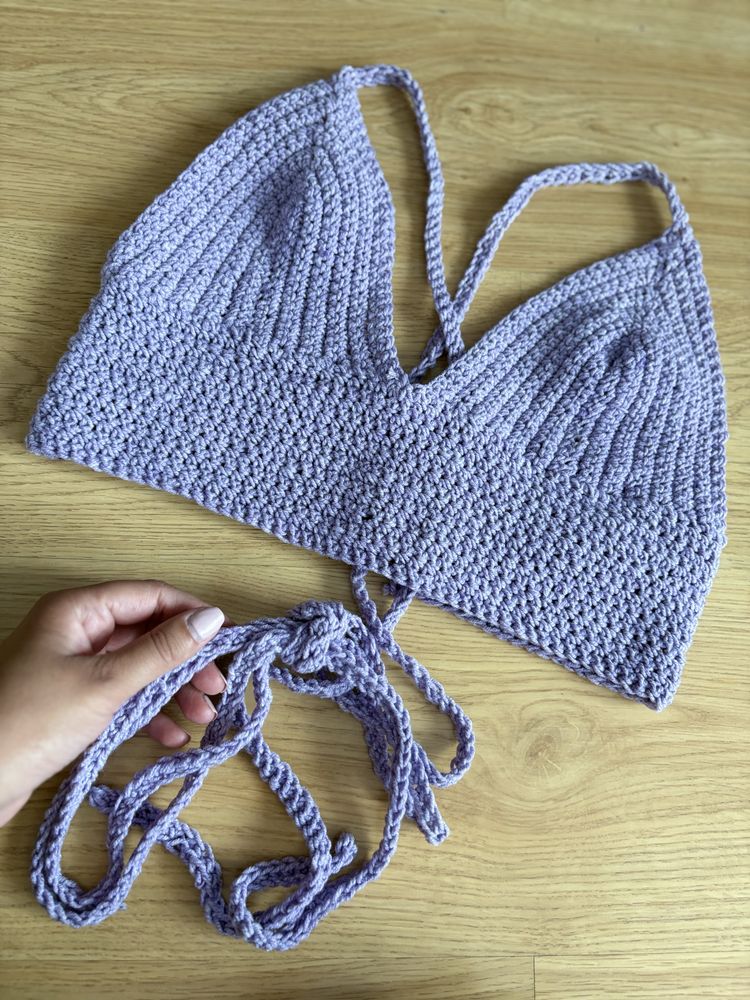 Fioletowy top crochet crop na szydełku szydełkowy pleciony na plażę