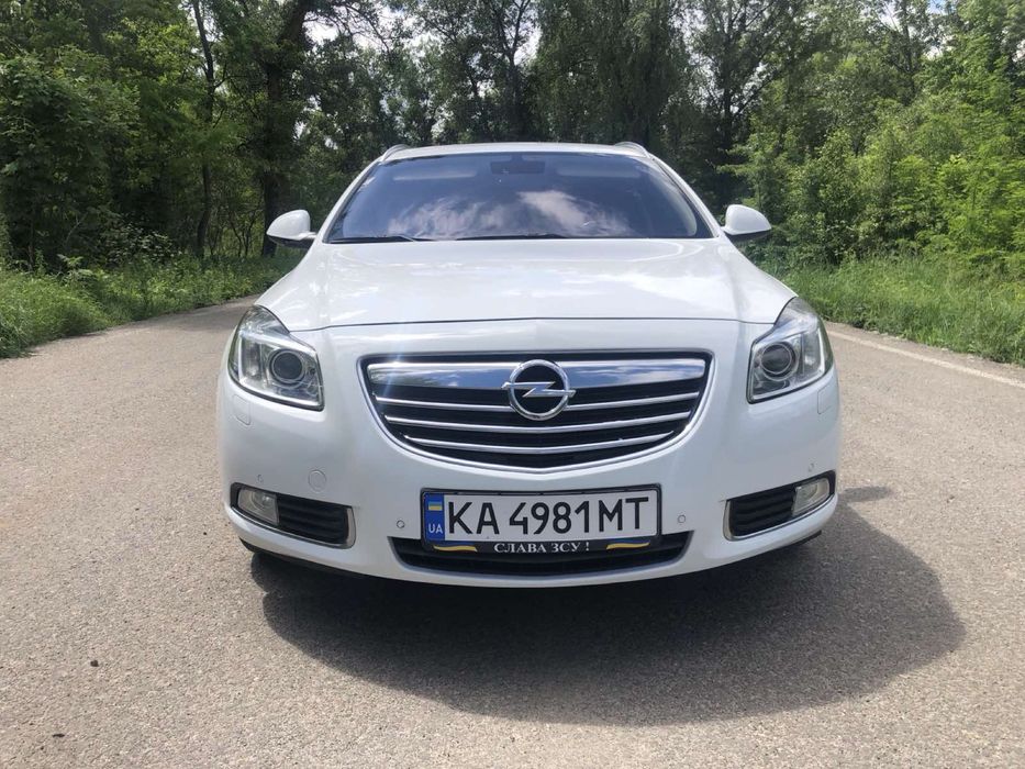 Opel Insignia 2.0  • Надійна, доглянута, без вкладень!