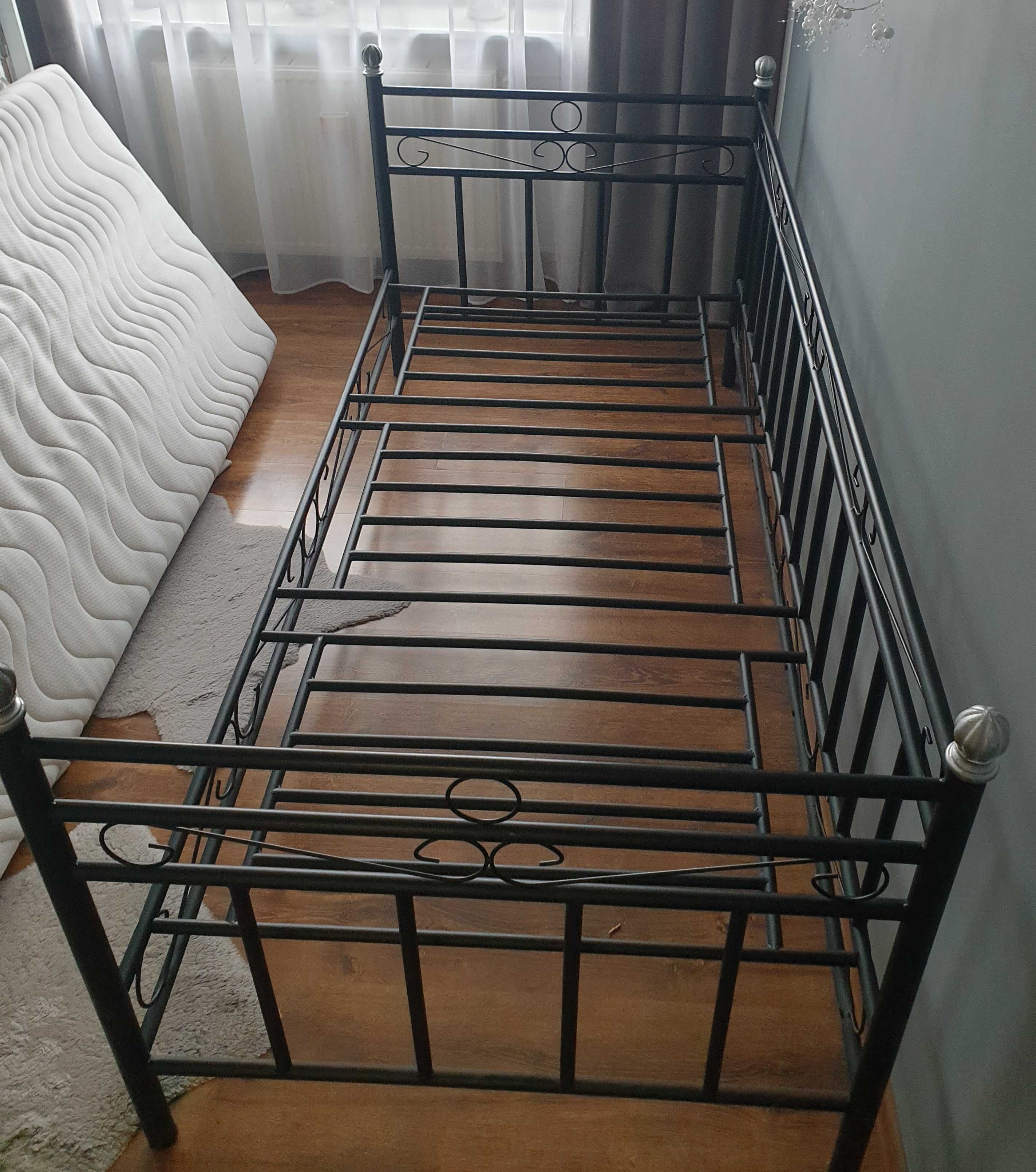 Rama łóżka metalowego + materac