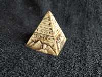 Kamienna piramida z Egiptu