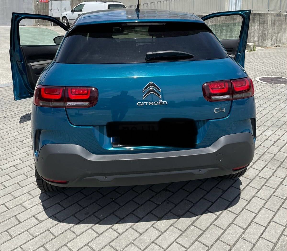 Citroen C4 Cactus 1.2 PureTech Shine EAT6