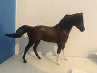 koń kuc breyer classic freedom series model konia figurka