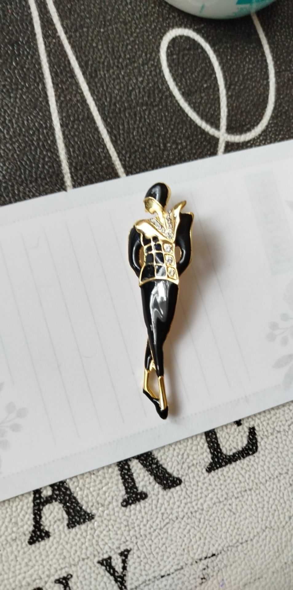 Brożka Ldy Brooch elegant