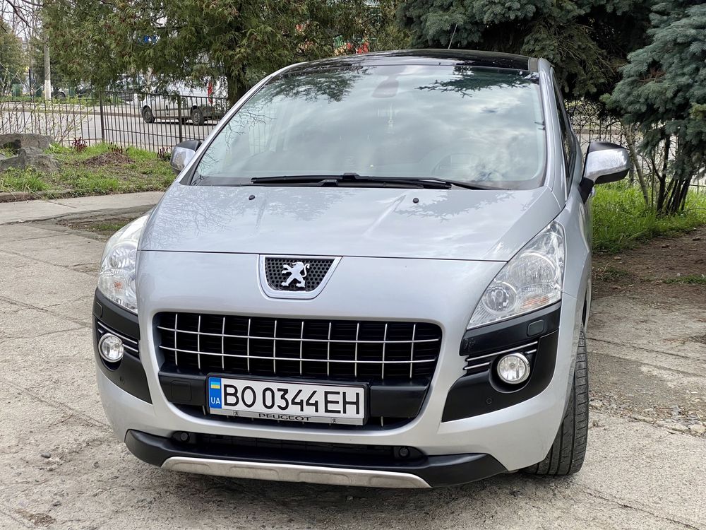 Продам PEUGEOT 3008, 2010 року