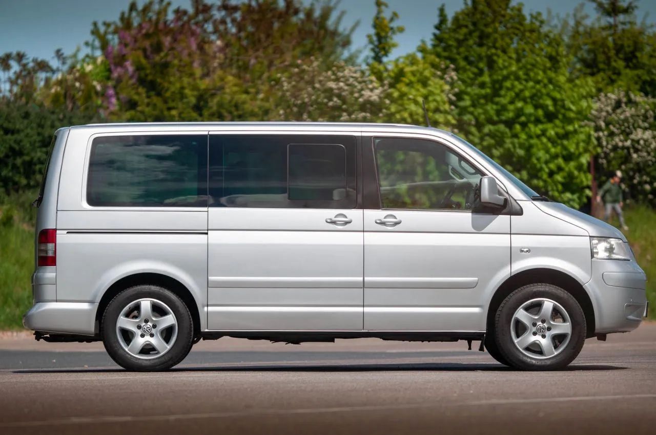 Volkswagen Multivan VW T5 Multivan 2003