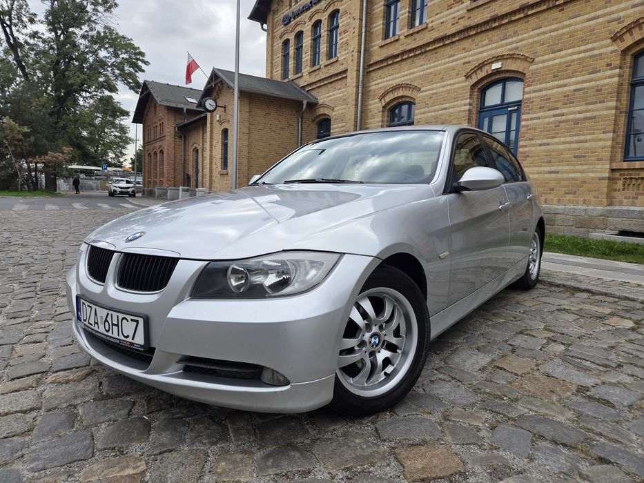 Bmw e90 2.0d 163km  ! 2007r* cena do niedzieli !